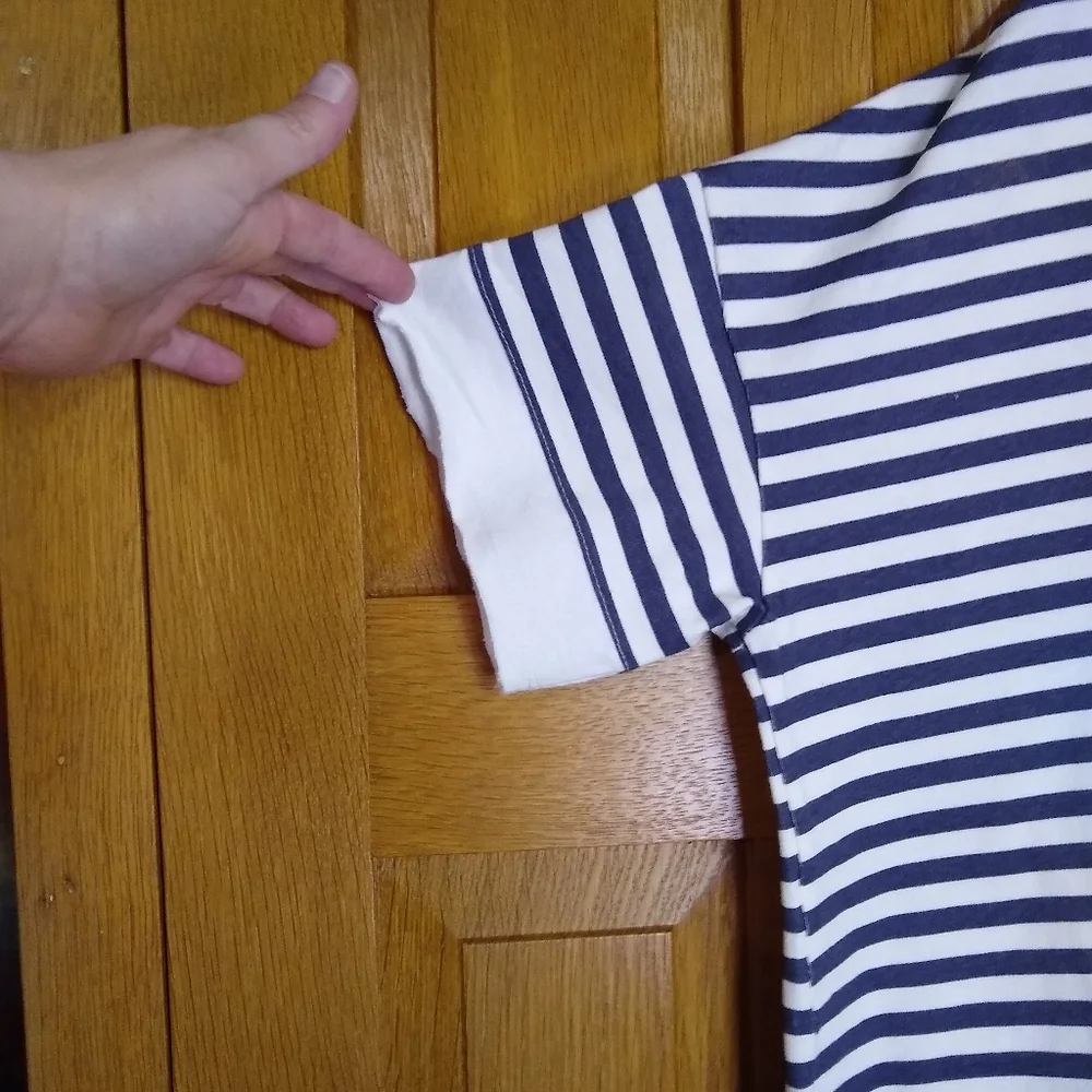 Easel navy & ivory striped oversize short sleeve hoodie - Picture 3 of 14